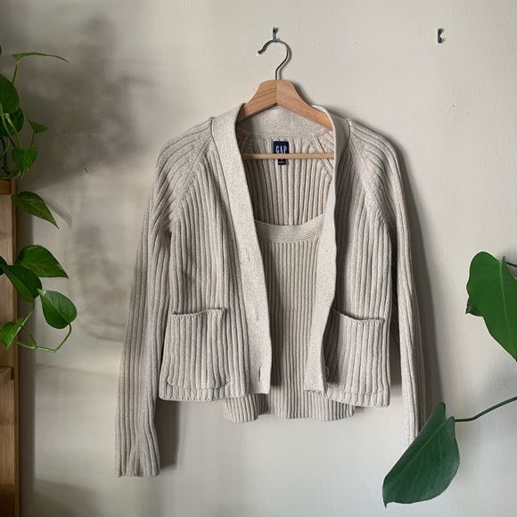 GAP // Ribbed Cotton Cardigan Set in Moonstone - Picture 2 of 15